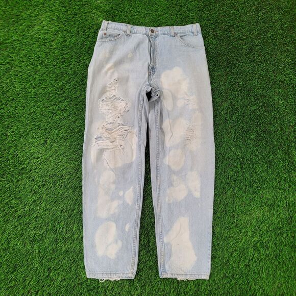Vintage LEVIS Distressed Jeans 34x31 Baggy Light-Wash USA - Picture 1 of 16